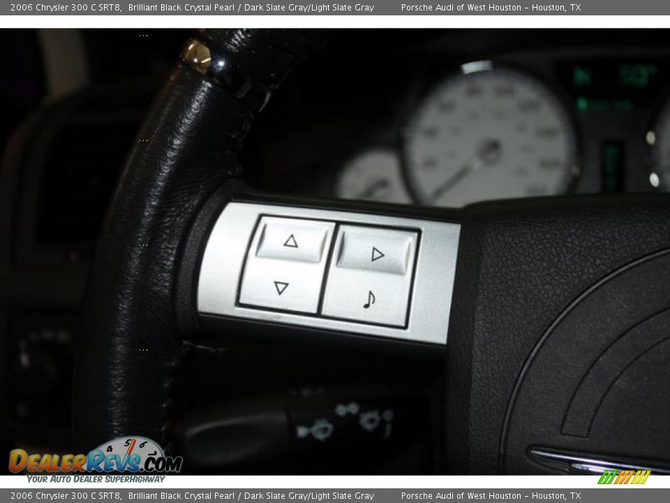 2006 Chrysler 300 C SRT8 Brilliant Black Crystal Pearl / Dark Slate Gray/Light Slate Gray Photo #26
