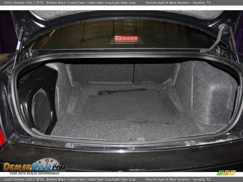 2006 Chrysler 300 C SRT8 Brilliant Black Crystal Pearl / Dark Slate Gray/Light Slate Gray Photo #33