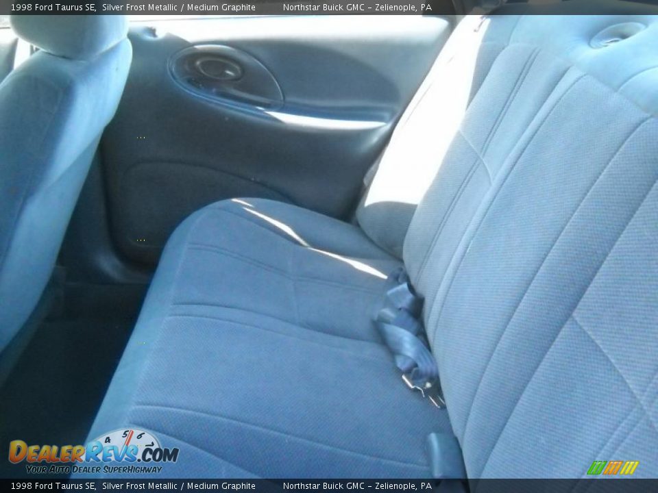 1998 Ford Taurus SE Silver Frost Metallic / Medium Graphite Photo #12