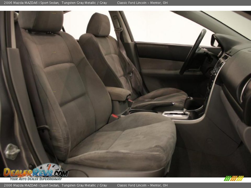 2006 Mazda MAZDA6 i Sport Sedan Tungsten Gray Metallic / Gray Photo #17