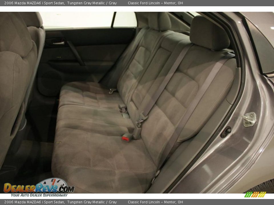 2006 Mazda MAZDA6 i Sport Sedan Tungsten Gray Metallic / Gray Photo #19