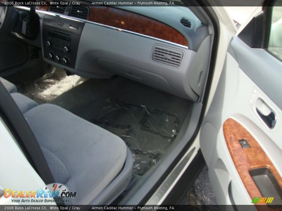 2006 Buick LaCrosse CX White Opal / Gray Photo #16