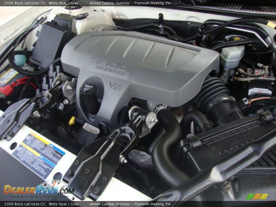 2006 Buick LaCrosse CX White Opal / Gray Photo #28