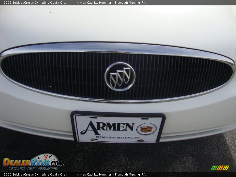 2006 Buick LaCrosse CX White Opal / Gray Photo #29