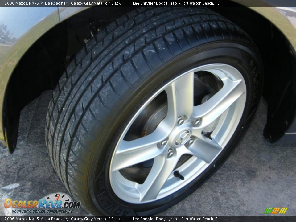 2006 Mazda MX-5 Miata Roadster Galaxy Gray Metallic / Black Photo #10
