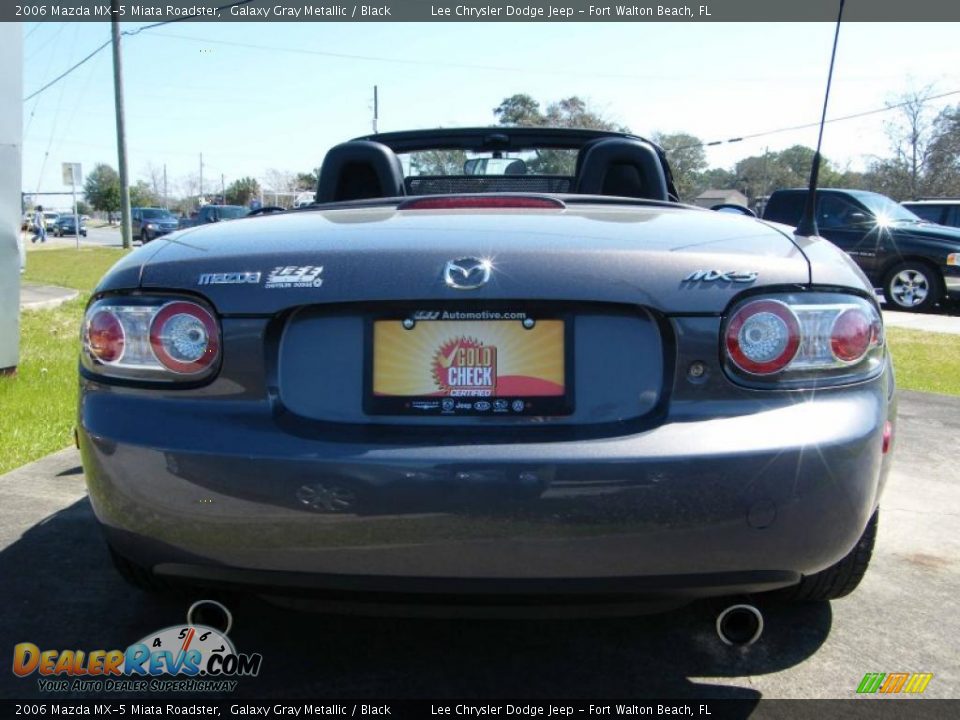 2006 Mazda MX-5 Miata Roadster Galaxy Gray Metallic / Black Photo #14