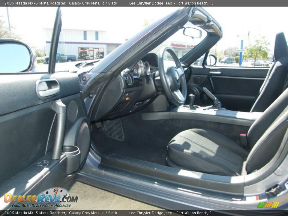 2006 Mazda MX-5 Miata Roadster Galaxy Gray Metallic / Black Photo #20
