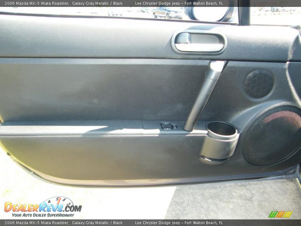 2006 Mazda MX-5 Miata Roadster Galaxy Gray Metallic / Black Photo #24