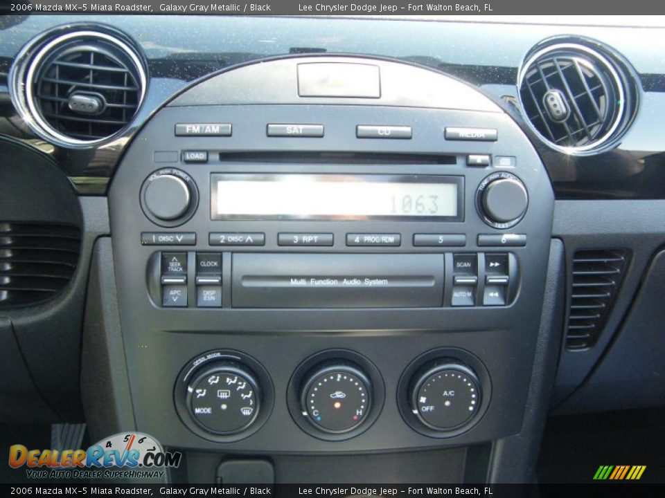 2006 Mazda MX-5 Miata Roadster Galaxy Gray Metallic / Black Photo #27