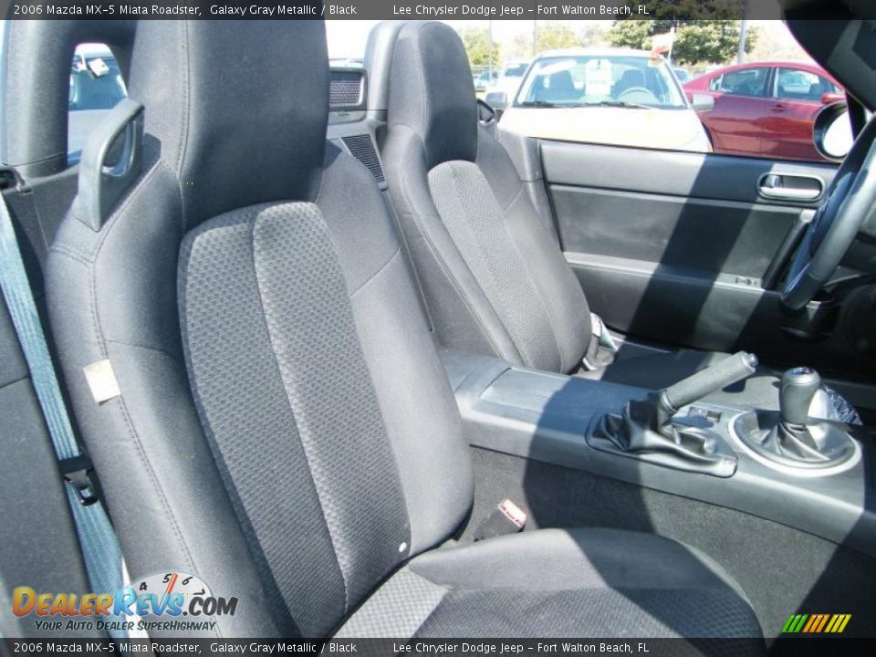 2006 Mazda MX-5 Miata Roadster Galaxy Gray Metallic / Black Photo #29