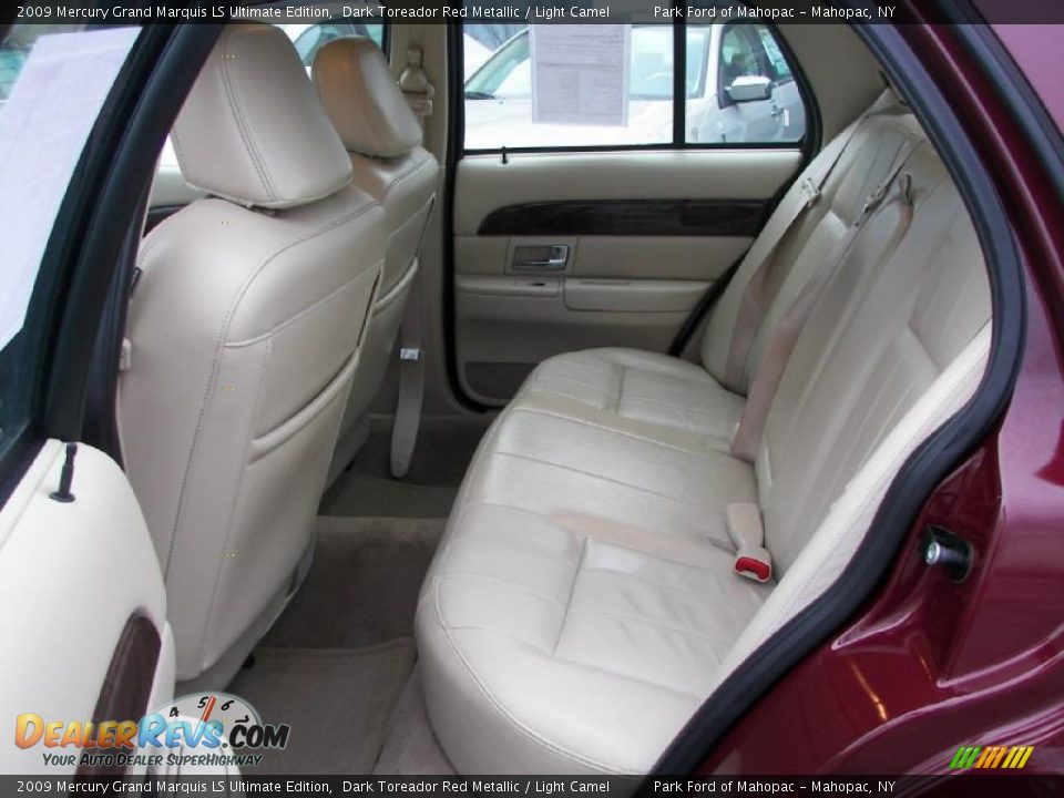 2009 Mercury Grand Marquis LS Ultimate Edition Dark Toreador Red Metallic / Light Camel Photo #6
