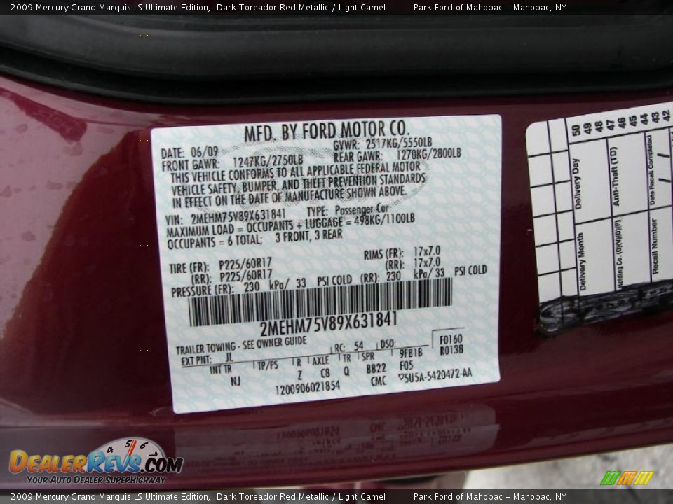 2009 Mercury Grand Marquis LS Ultimate Edition Dark Toreador Red Metallic / Light Camel Photo #10