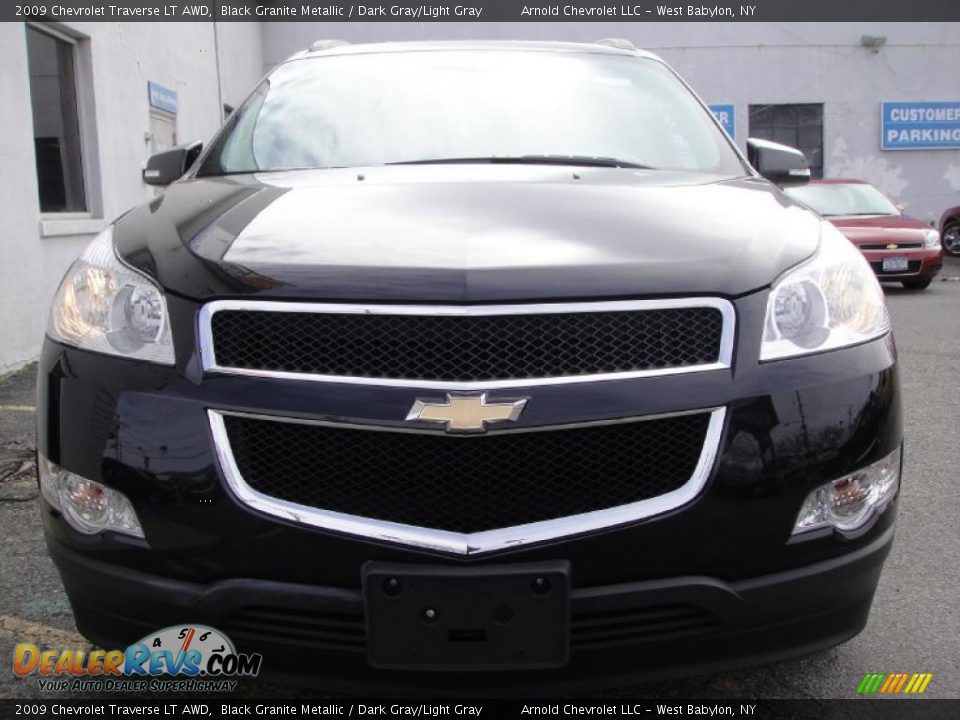 2009 Chevrolet Traverse LT AWD Black Granite Metallic / Dark Gray/Light Gray Photo #2