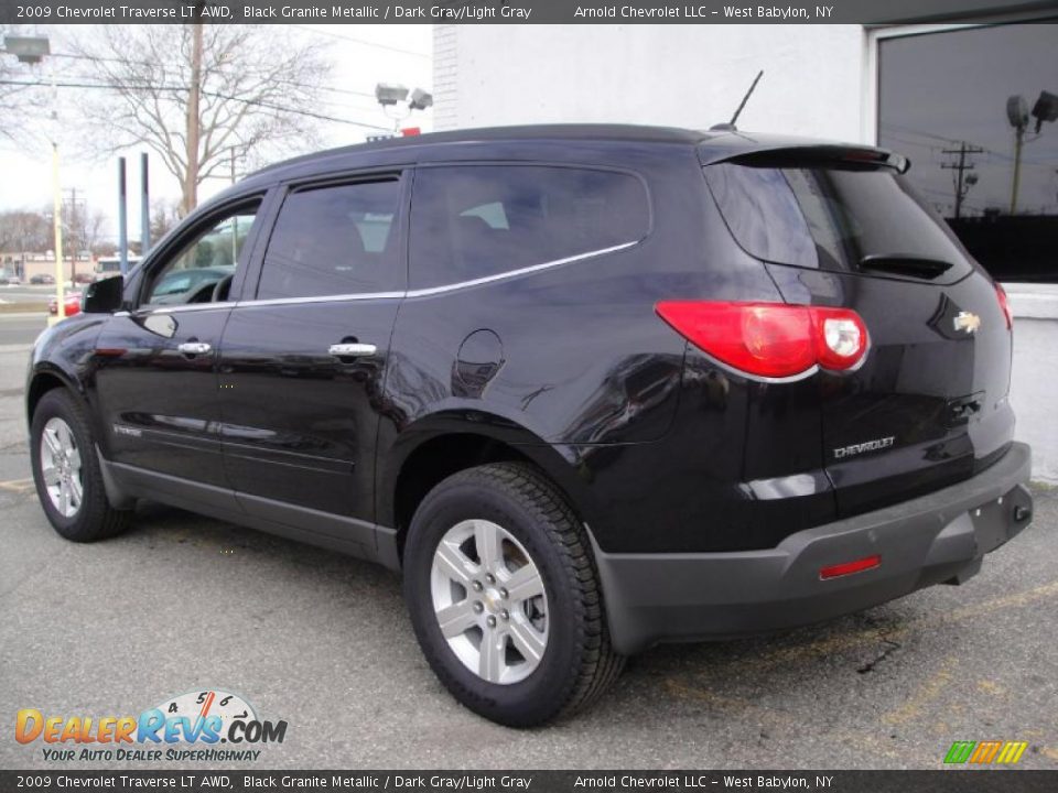 2009 Chevrolet Traverse LT AWD Black Granite Metallic / Dark Gray/Light Gray Photo #4