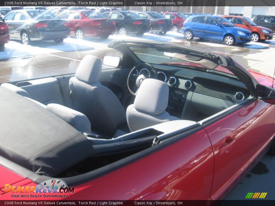 2008 Ford Mustang V6 Deluxe Convertible Torch Red / Light Graphite Photo #8