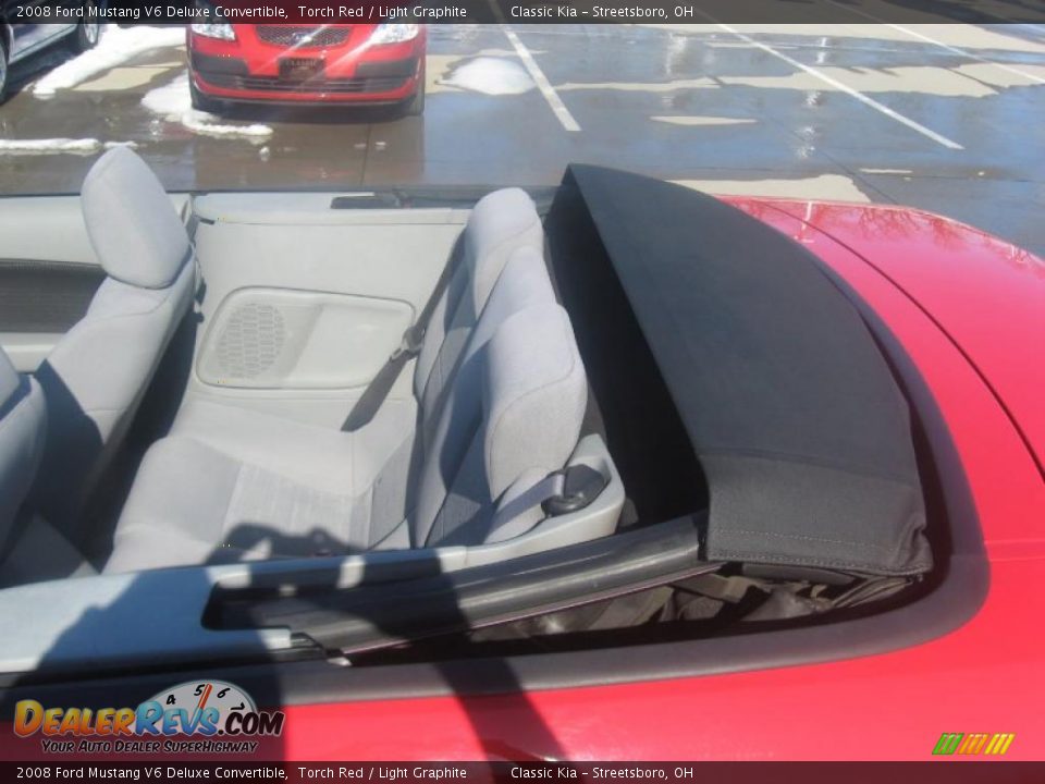 2008 Ford Mustang V6 Deluxe Convertible Torch Red / Light Graphite Photo #9