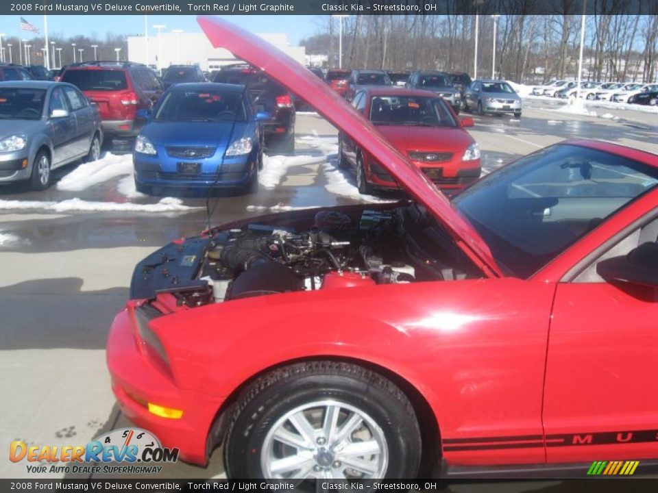 2008 Ford Mustang V6 Deluxe Convertible Torch Red / Light Graphite Photo #19