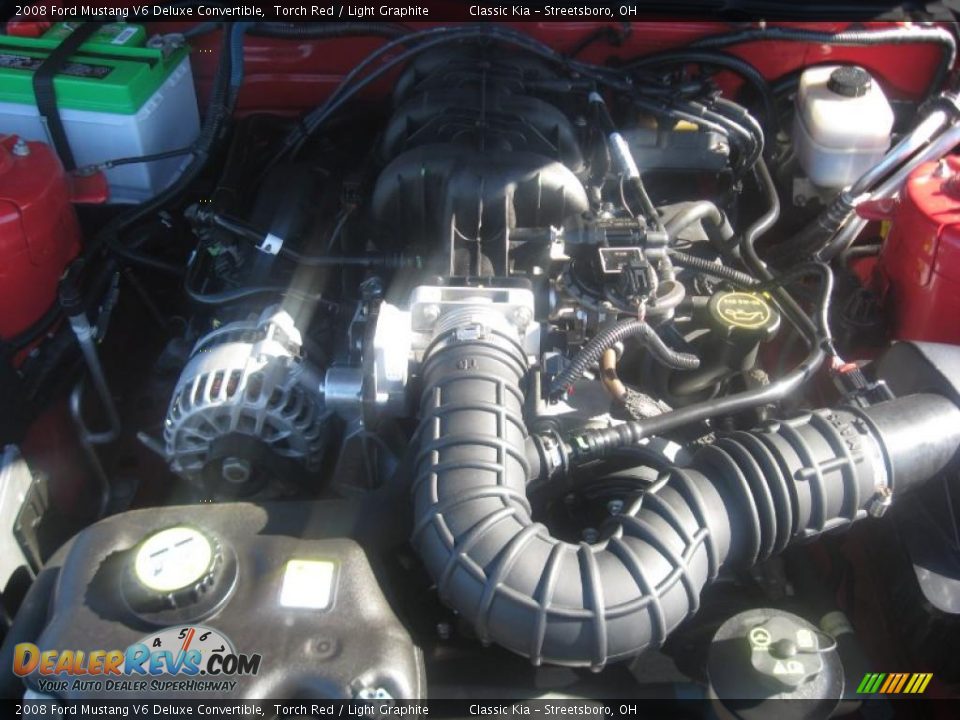 2008 Ford Mustang V6 Deluxe Convertible Torch Red / Light Graphite Photo #21