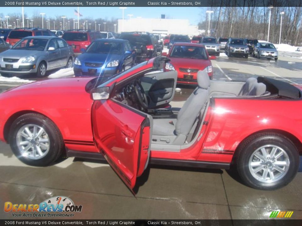 2008 Ford Mustang V6 Deluxe Convertible Torch Red / Light Graphite Photo #24