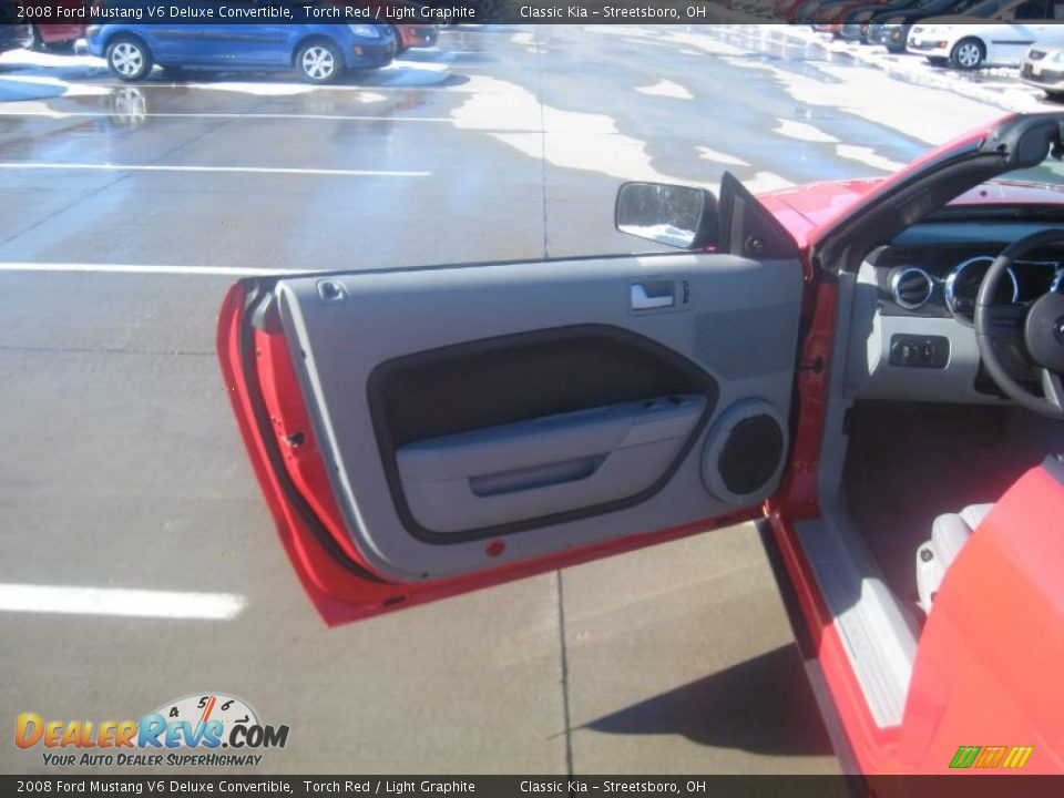 2008 Ford Mustang V6 Deluxe Convertible Torch Red / Light Graphite Photo #25