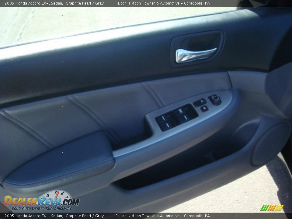2005 Honda Accord EX-L Sedan Graphite Pearl / Gray Photo #11