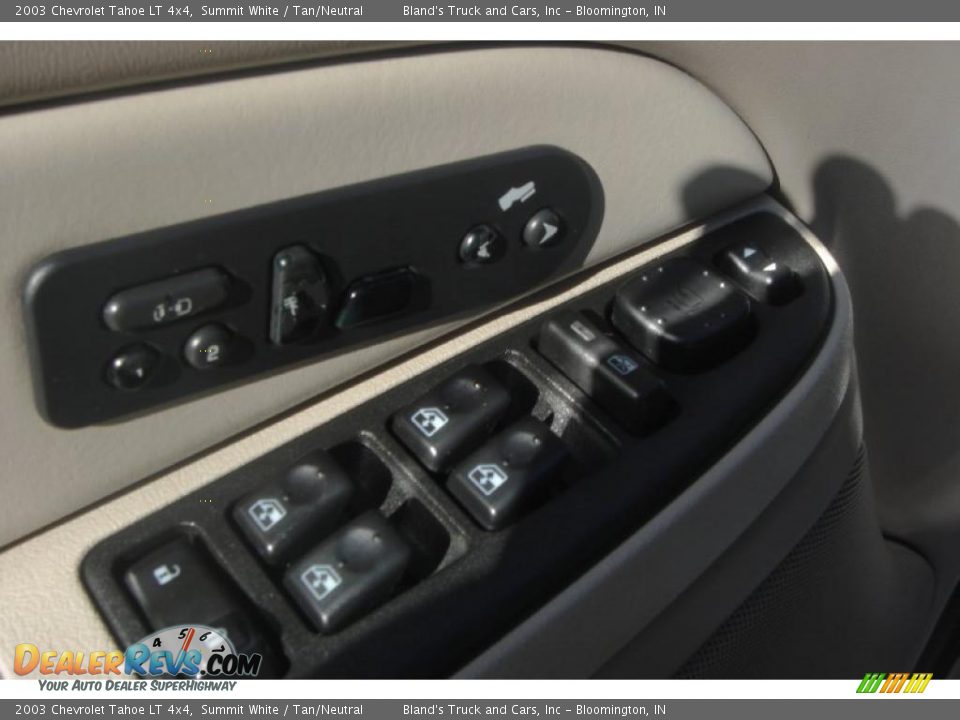 2003 Chevrolet Tahoe LT 4x4 Summit White / Tan/Neutral Photo #21