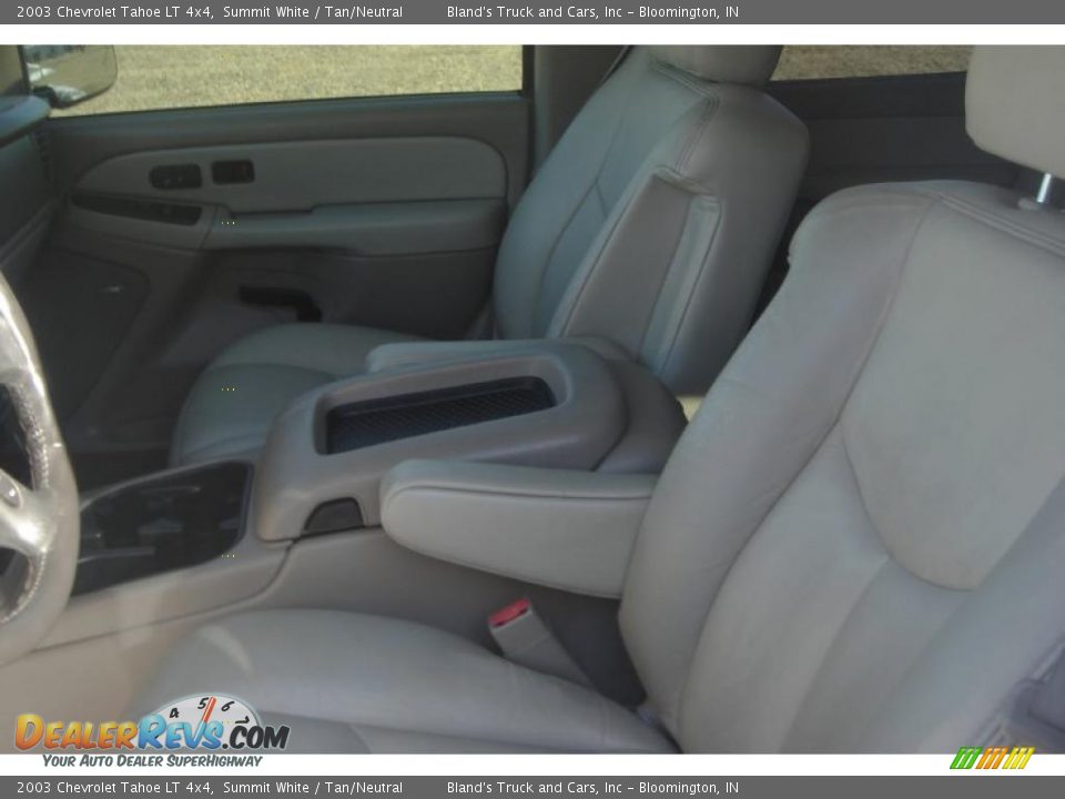 2003 Chevrolet Tahoe LT 4x4 Summit White / Tan/Neutral Photo #25