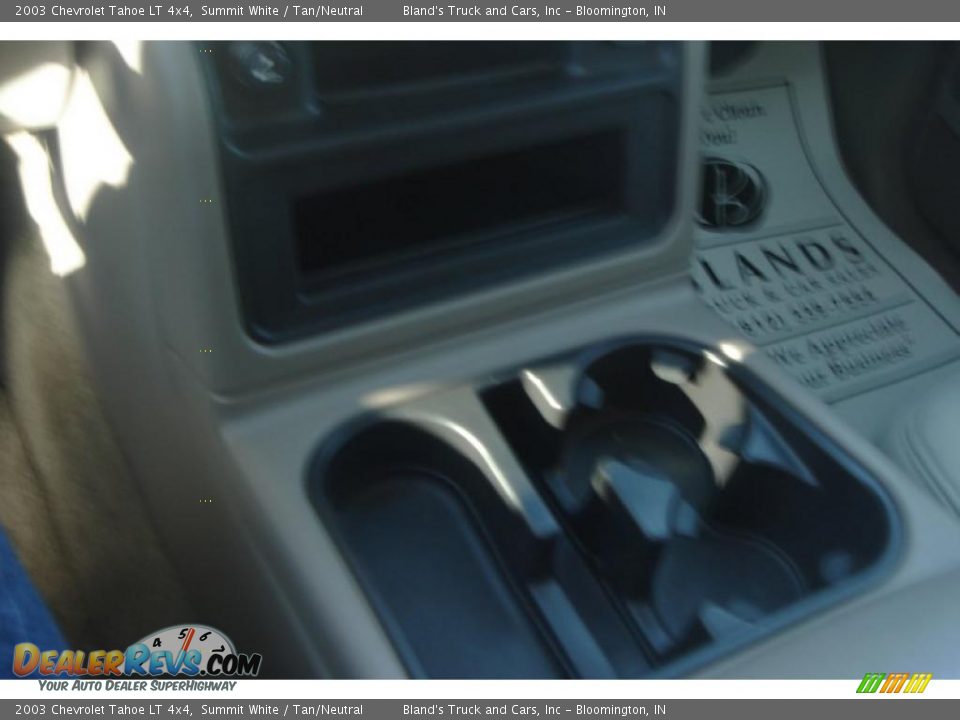 2003 Chevrolet Tahoe LT 4x4 Summit White / Tan/Neutral Photo #33