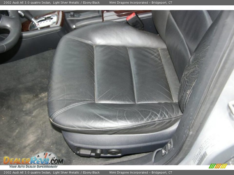2002 Audi A6 3.0 quattro Sedan Light Silver Metallic / Ebony Black Photo #10