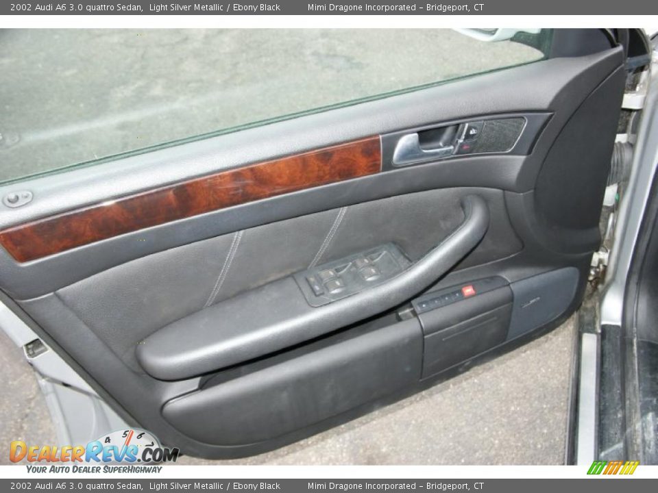2002 Audi A6 3.0 quattro Sedan Light Silver Metallic / Ebony Black Photo #11