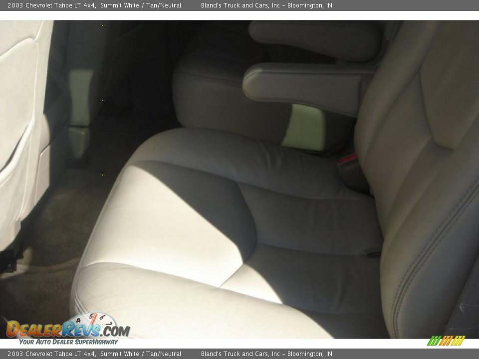 2003 Chevrolet Tahoe LT 4x4 Summit White / Tan/Neutral Photo #36