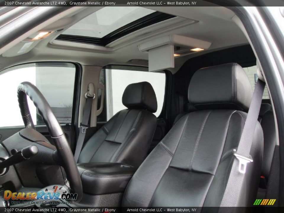 2007 Chevrolet Avalanche LTZ 4WD Graystone Metallic / Ebony Photo #9