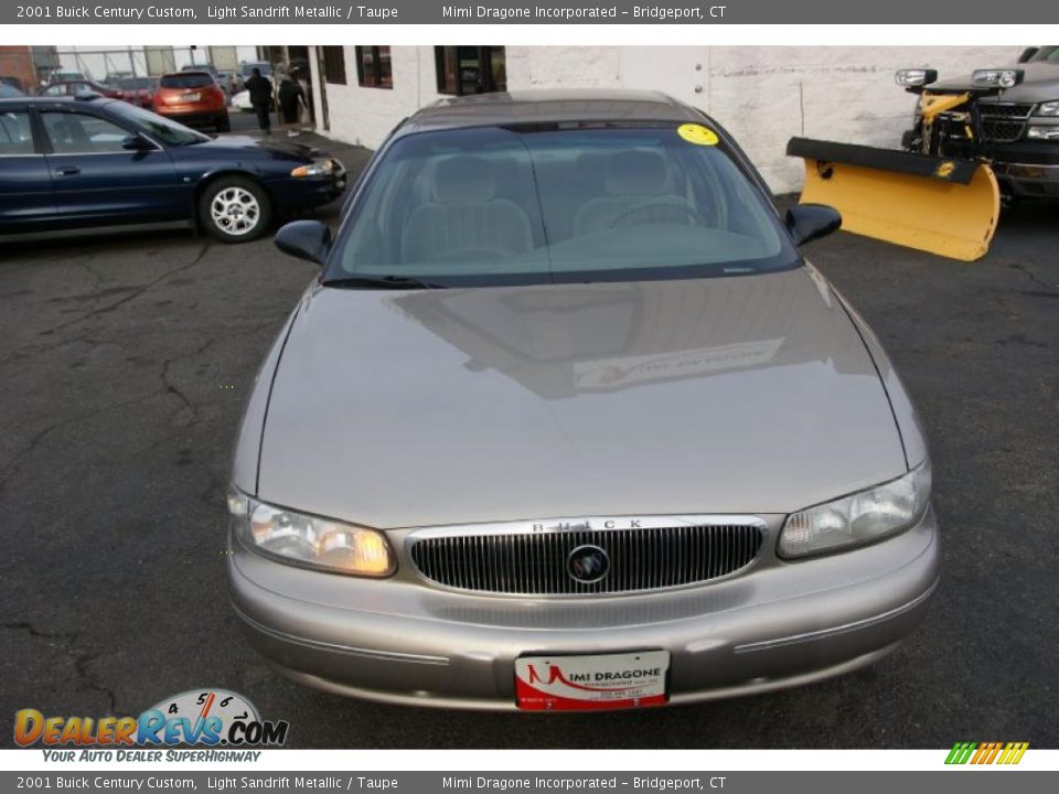 2001 Buick Century Custom Light Sandrift Metallic / Taupe Photo #2