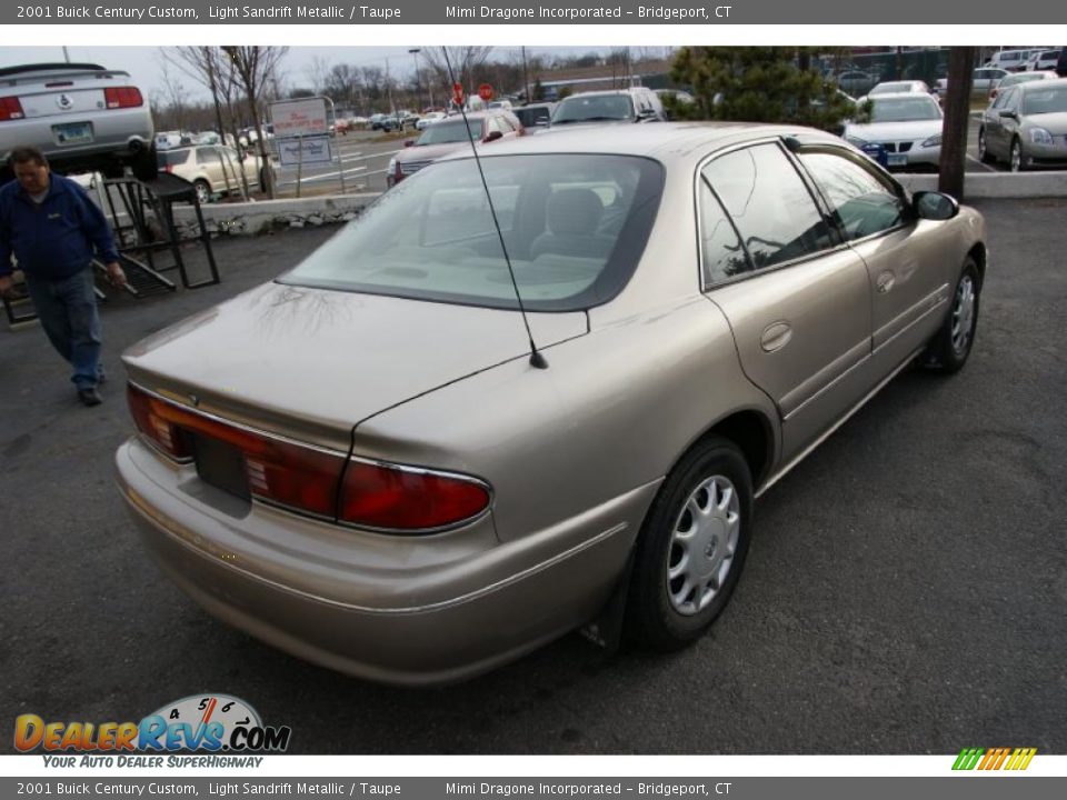 2001 Buick Century Custom Light Sandrift Metallic / Taupe Photo #4