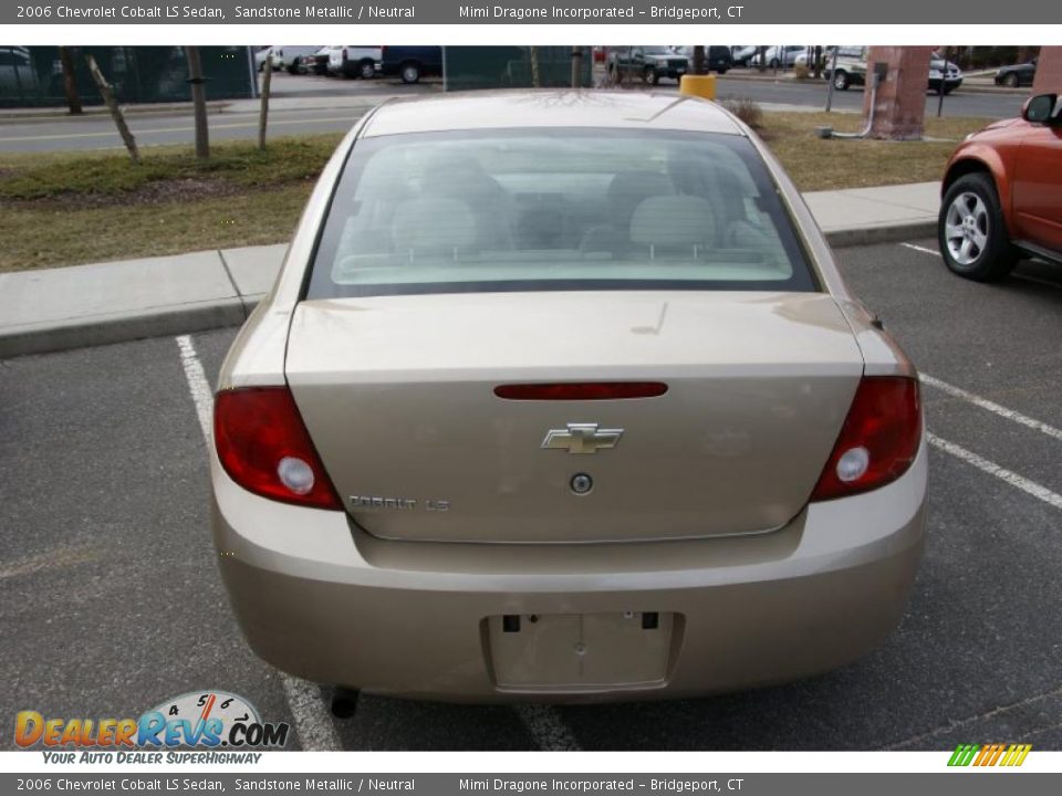 2006 Chevrolet Cobalt LS Sedan Sandstone Metallic / Neutral Photo #5