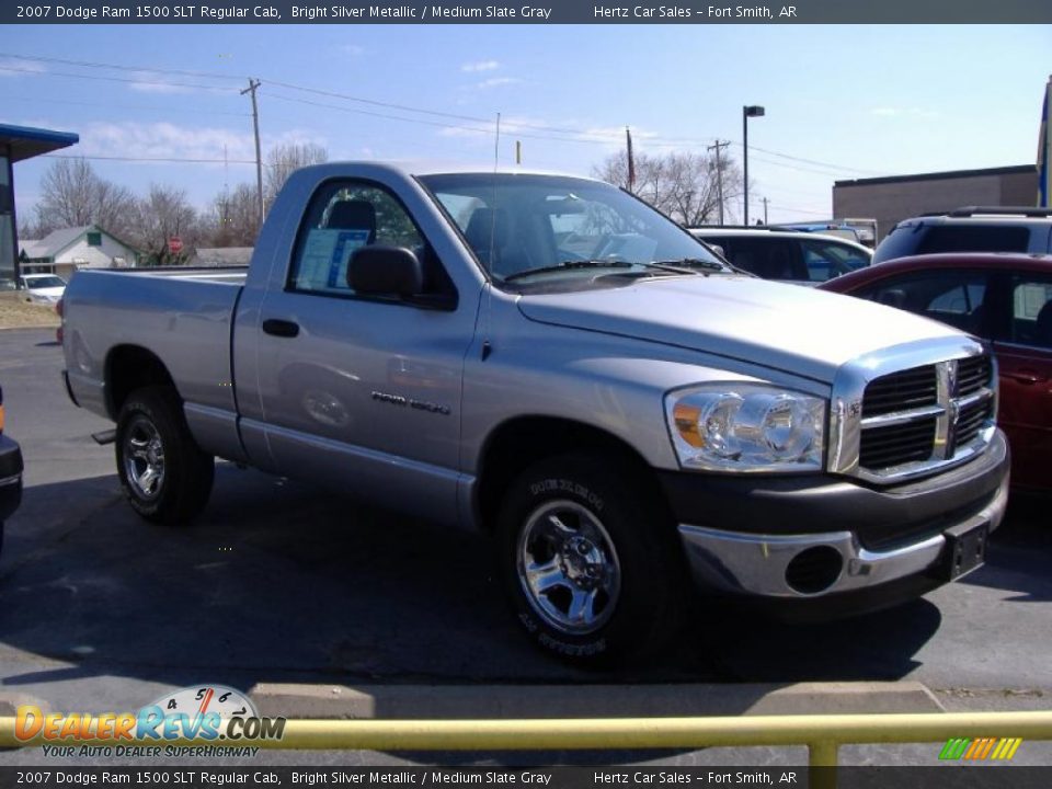 2007 Dodge Ram 1500 SLT Regular Cab Bright Silver Metallic / Medium Slate Gray Photo #2