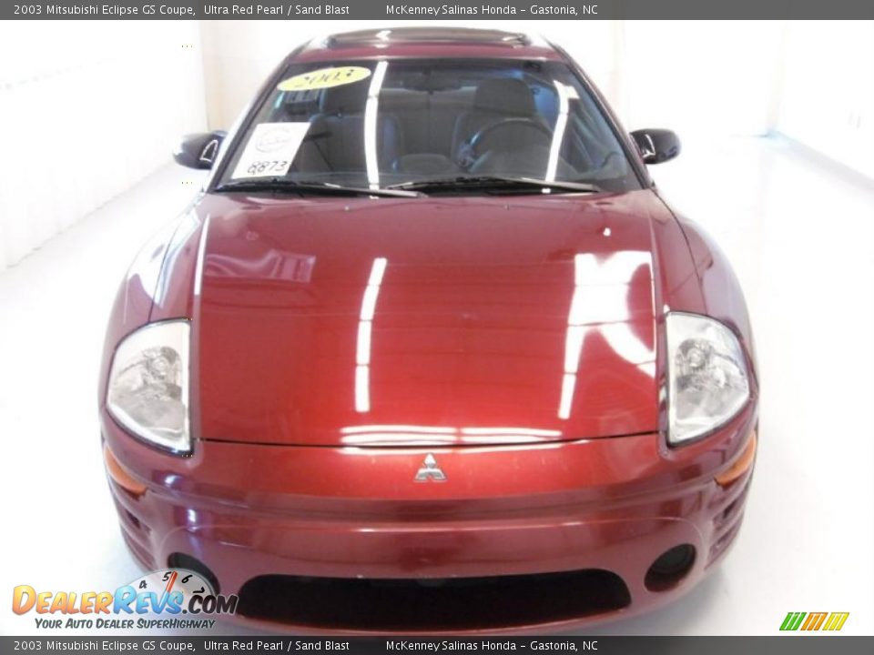 2003 Mitsubishi Eclipse GS Coupe Ultra Red Pearl / Sand Blast Photo #6