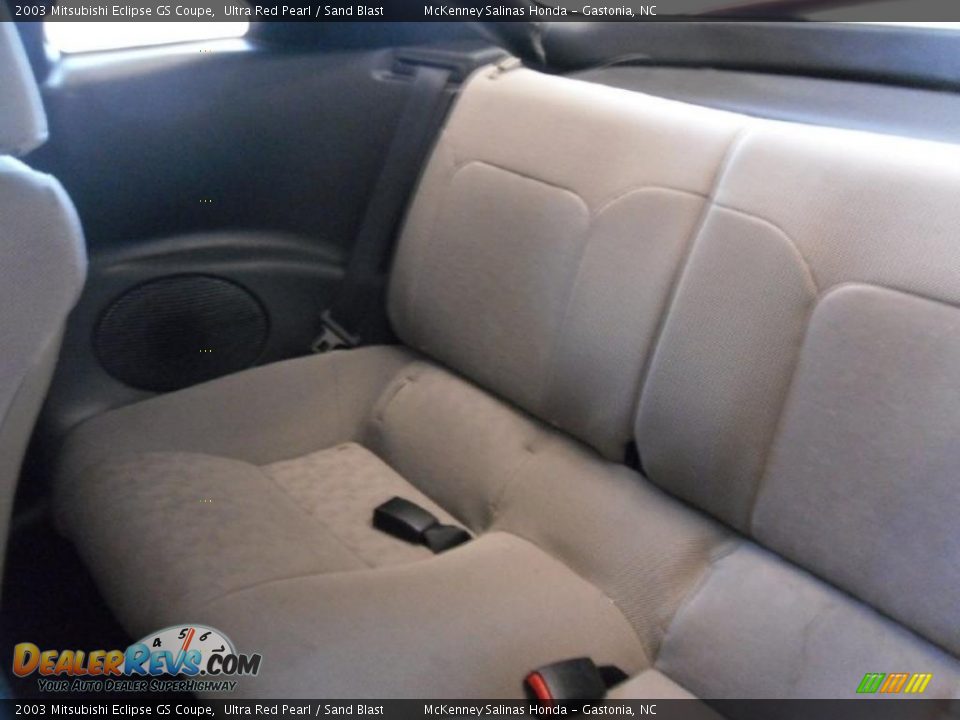 2003 Mitsubishi Eclipse GS Coupe Ultra Red Pearl / Sand Blast Photo #13