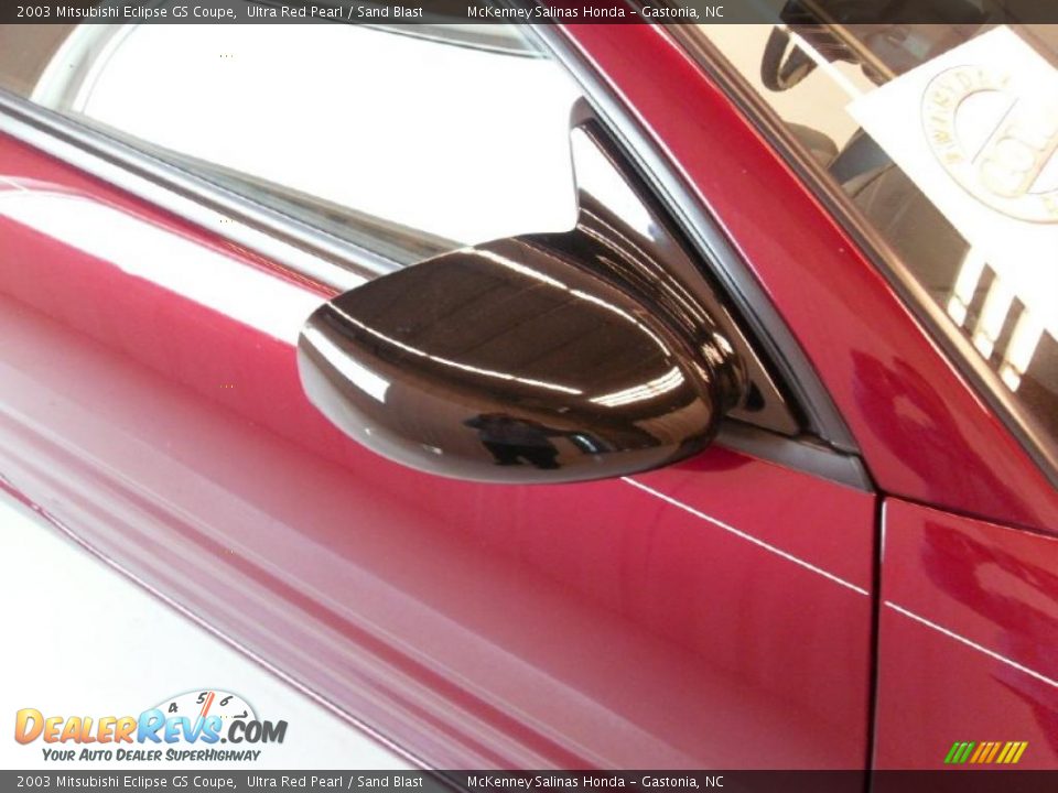 2003 Mitsubishi Eclipse GS Coupe Ultra Red Pearl / Sand Blast Photo #24