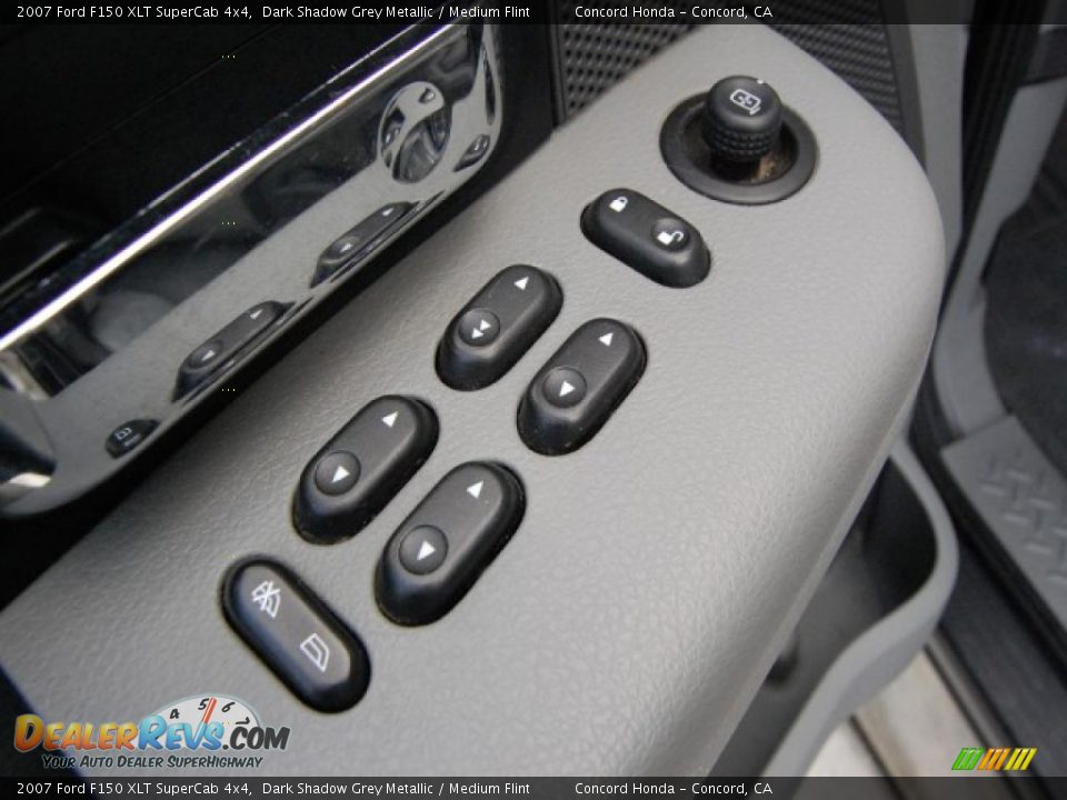2007 Ford F150 XLT SuperCab 4x4 Dark Shadow Grey Metallic / Medium Flint Photo #17