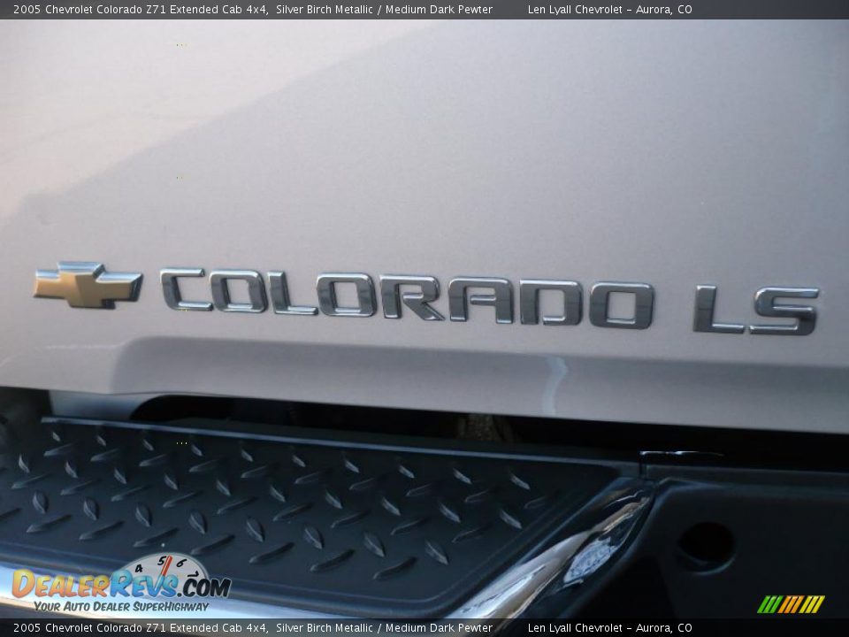 2005 Chevrolet Colorado Z71 Extended Cab 4x4 Silver Birch Metallic / Medium Dark Pewter Photo #12