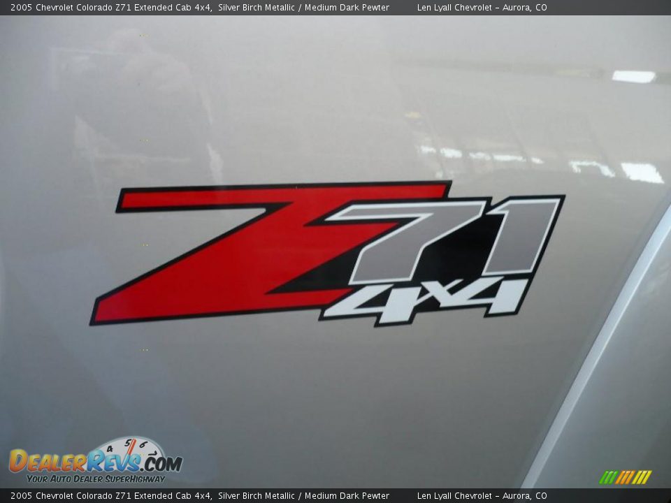 2005 Chevrolet Colorado Z71 Extended Cab 4x4 Silver Birch Metallic / Medium Dark Pewter Photo #13