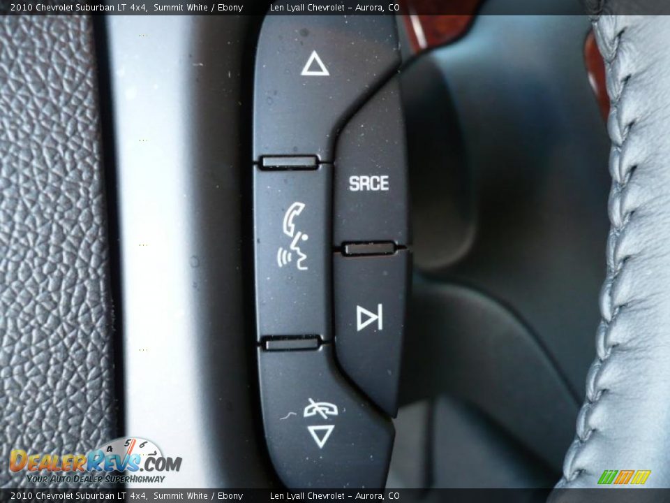 2010 Chevrolet Suburban LT 4x4 Summit White / Ebony Photo #31