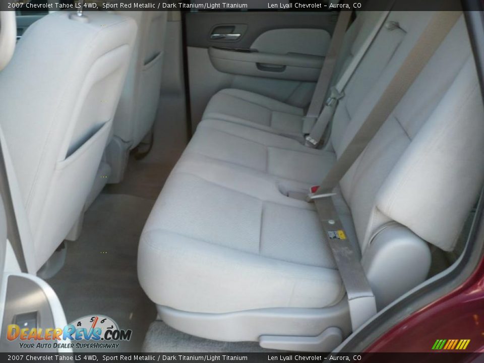 2007 Chevrolet Tahoe LS 4WD Sport Red Metallic / Dark Titanium/Light Titanium Photo #10