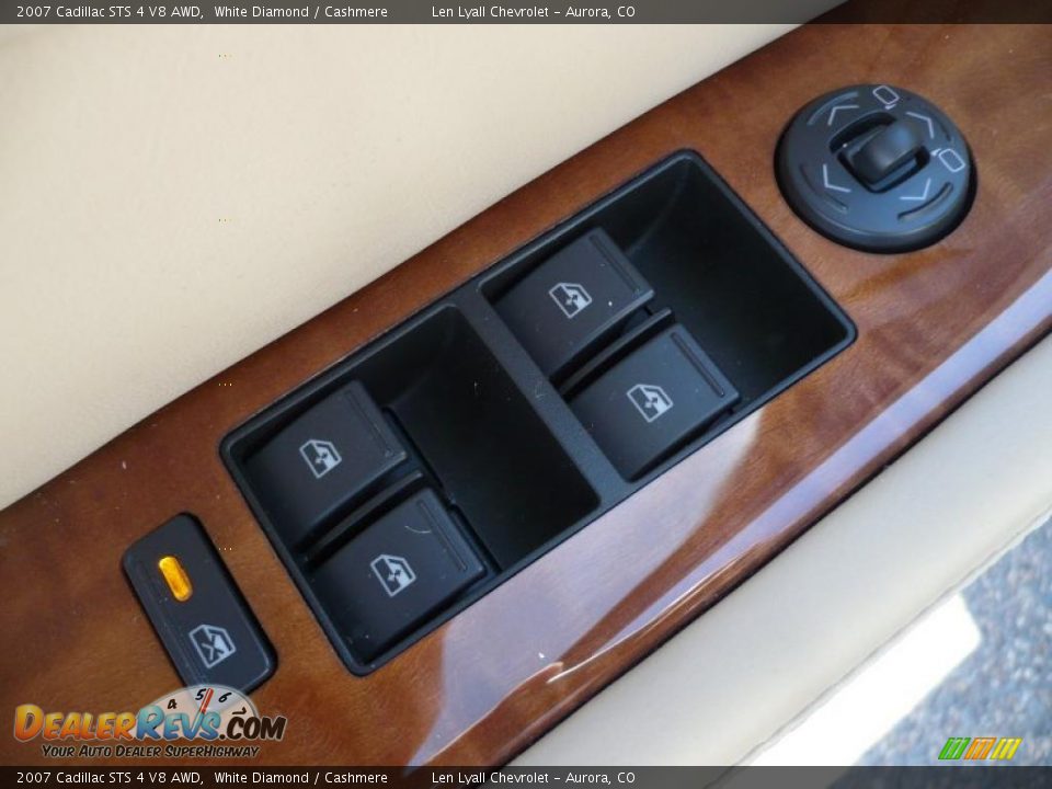2007 Cadillac STS 4 V8 AWD White Diamond / Cashmere Photo #8