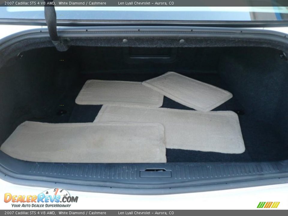 2007 Cadillac STS 4 V8 AWD White Diamond / Cashmere Photo #12