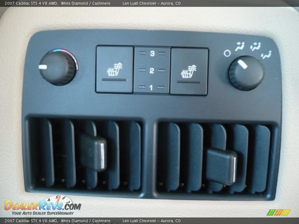 2007 Cadillac STS 4 V8 AWD White Diamond / Cashmere Photo #19