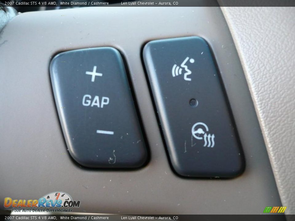 2007 Cadillac STS 4 V8 AWD White Diamond / Cashmere Photo #26