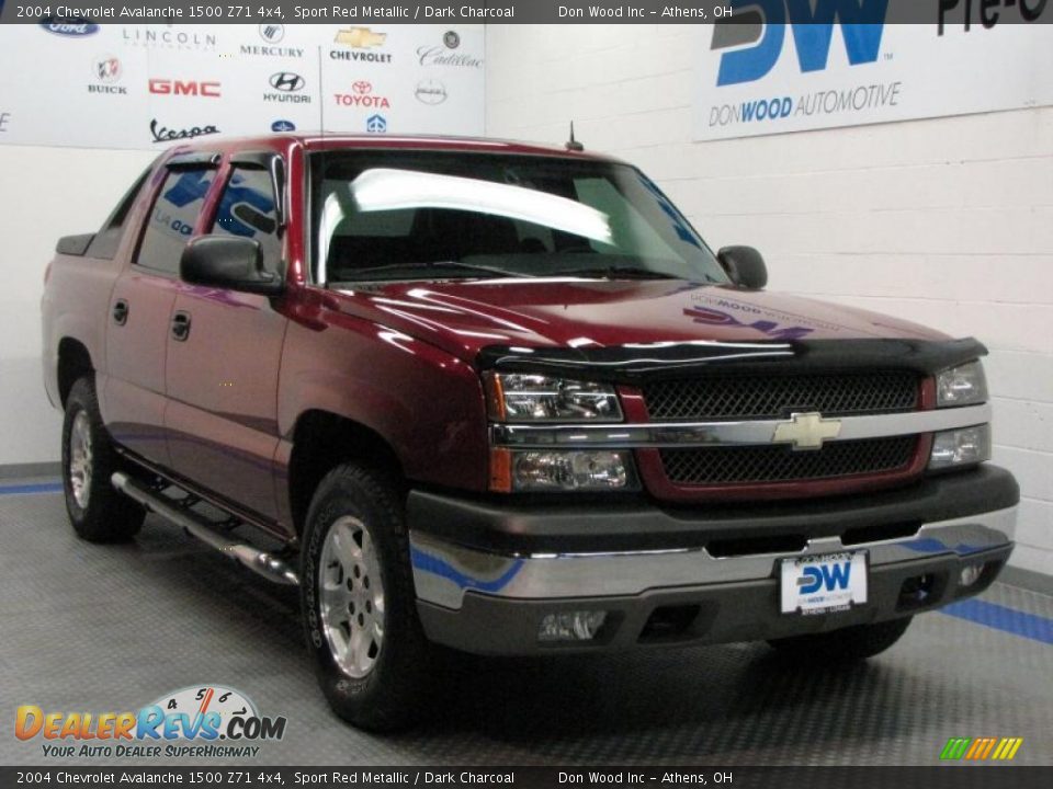 2004 Chevrolet Avalanche 1500 Z71 4x4 Sport Red Metallic / Dark Charcoal Photo #1