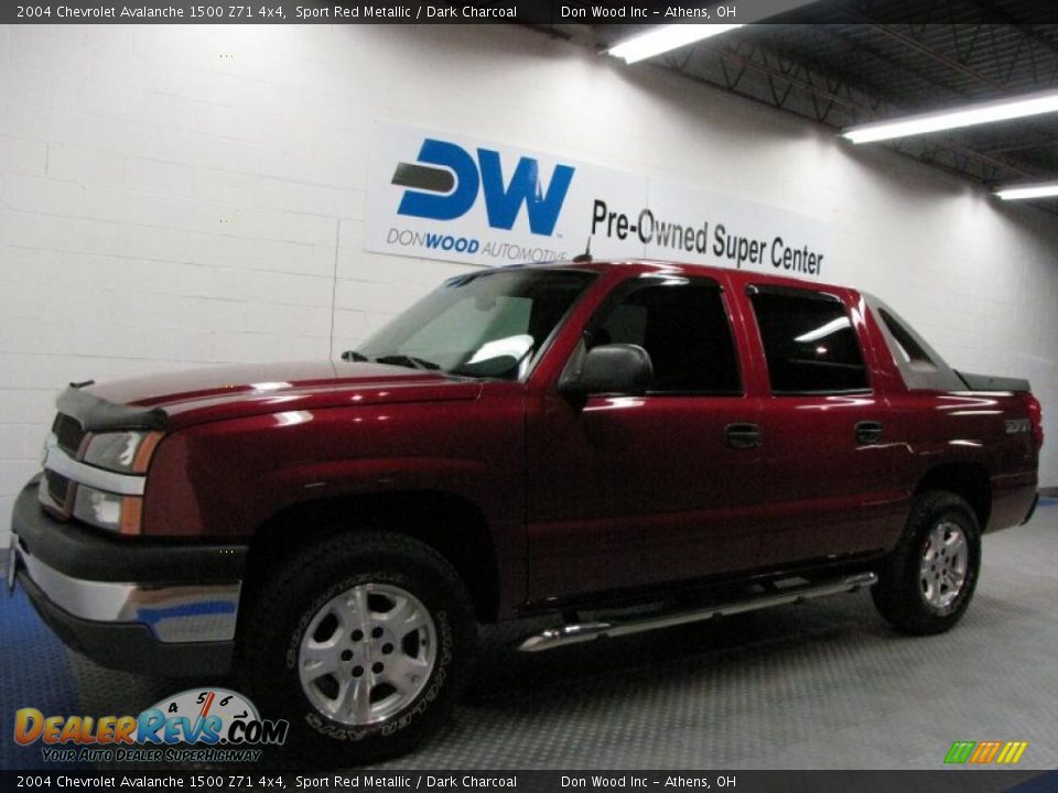 2004 Chevrolet Avalanche 1500 Z71 4x4 Sport Red Metallic / Dark Charcoal Photo #2